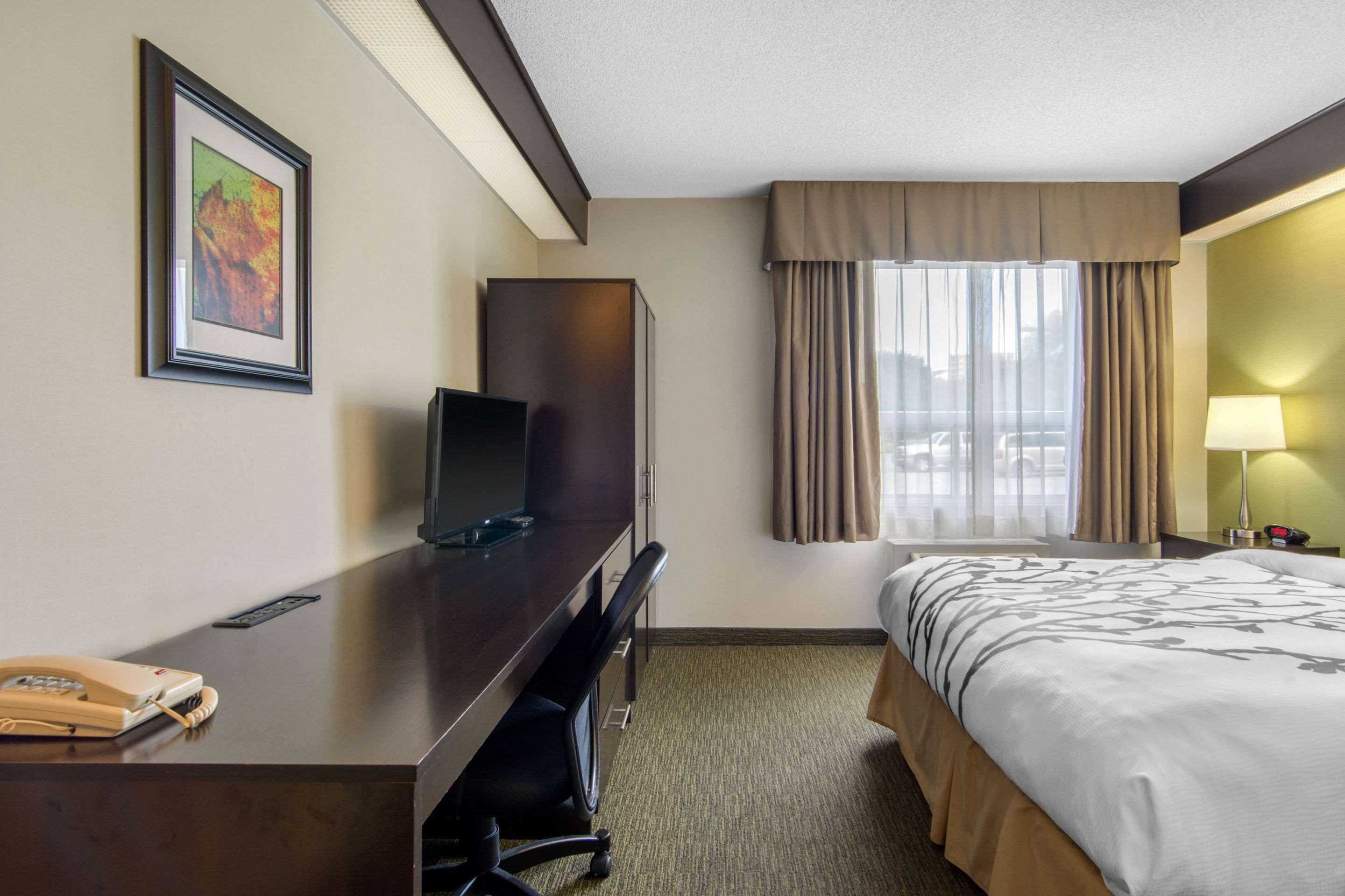 Sleep Inn Sault Ste. Marie Buitenkant foto